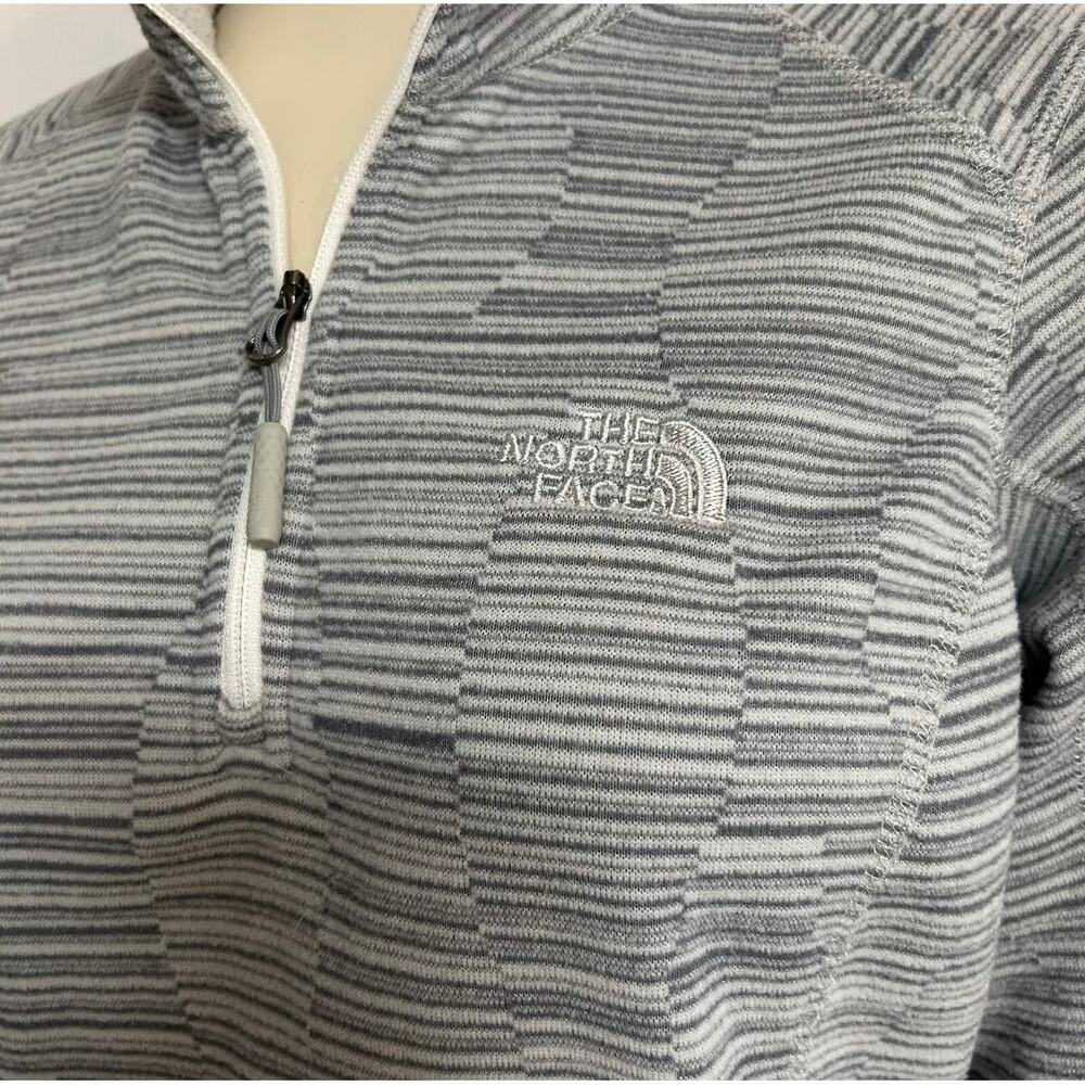 The North Face Glacier 1/4 Zip Mock Neck Medium Gray Fleece Pullover Jacket - Picture 5 of 16